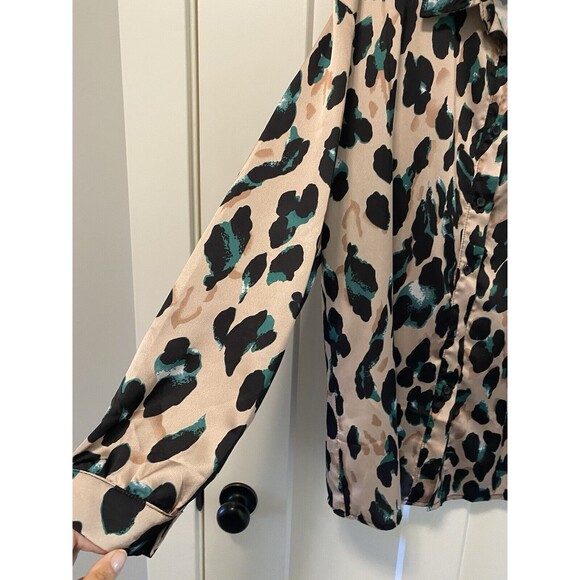 Boohoo Womans Leopard Animal Print Button Down Blouse Size 16 Satin Tan - Picture 3 of 5
